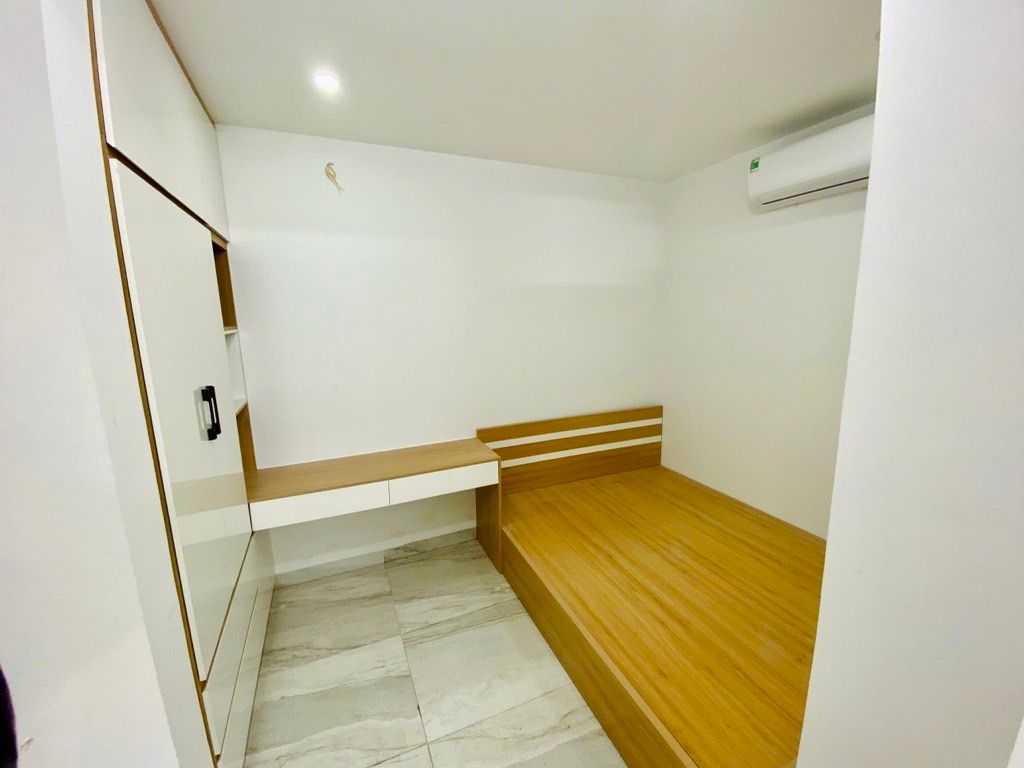 Bán nhà Yên Duyên - diện tích 60m2 7 tầng - Siêu phẩm căn hộ dịch vụ dòng tiền - giá 15,6 tỷ