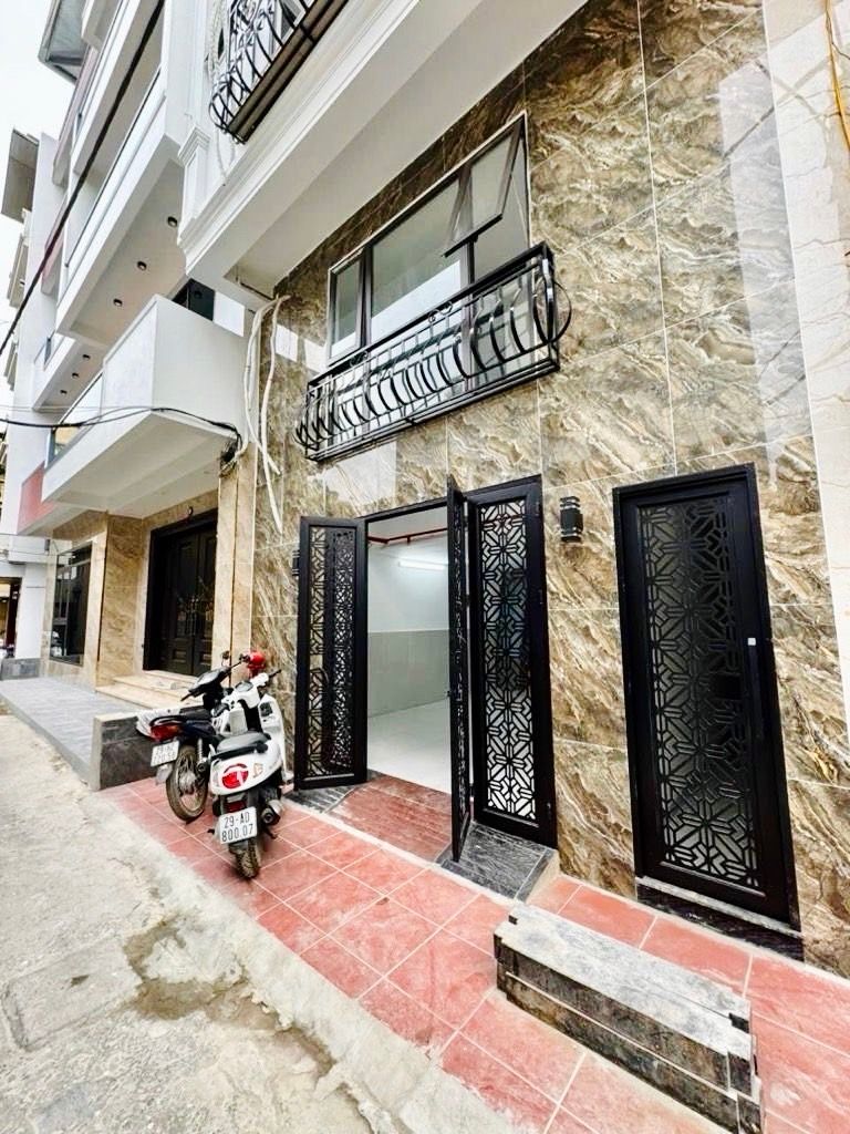 Bán nhà Yên Duyên - diện tích 60m2 7 tầng - Siêu phẩm căn hộ dịch vụ dòng tiền - giá 15,6 tỷ