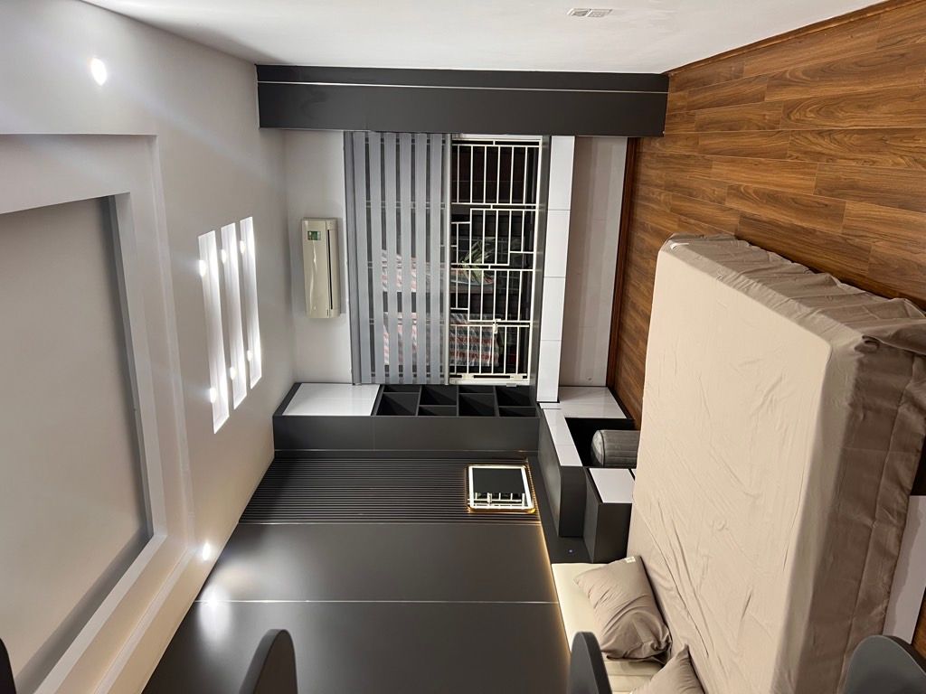 Bán nhà Trương Định - diện tích 30m2 4 tầng - Nhà khung cột chắc chắn, full nội thất - giá 8,3 tỷ