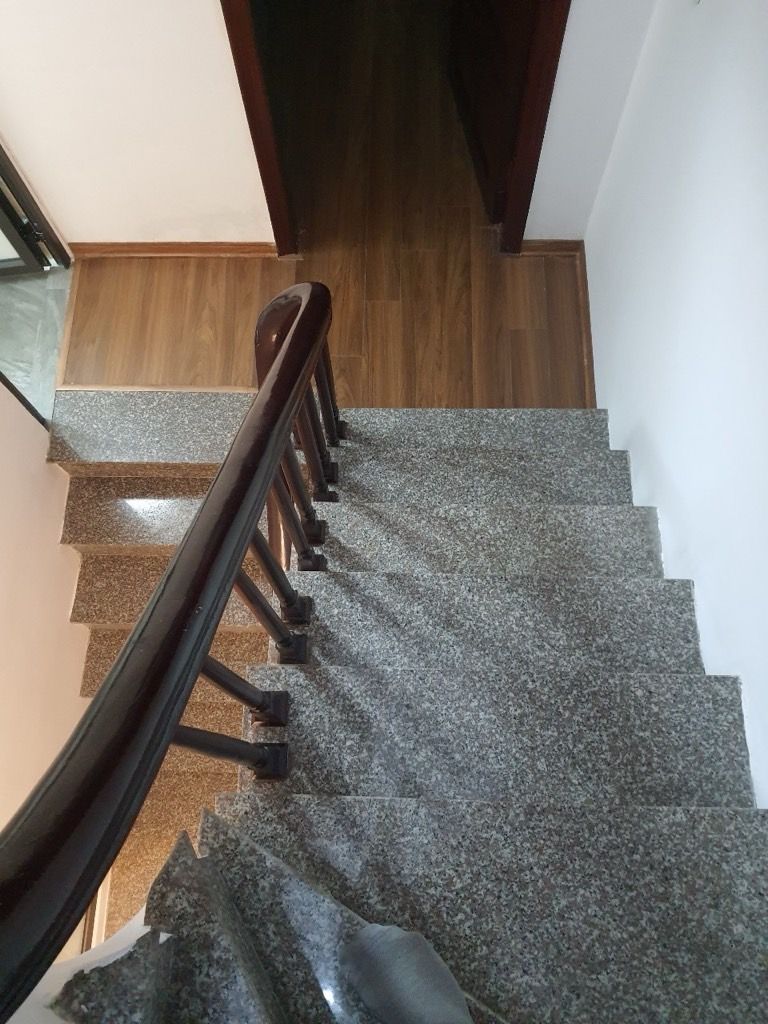 Bán nhà Trương Định - diện tích 30m2 4 tầng - Nhà khung cột chắc chắn, full nội thất - giá 8,3 tỷ