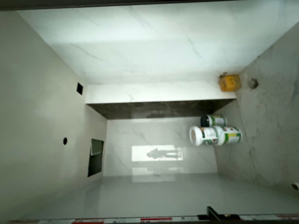 Bán nhà Nguyễn đức cảnh - diện tích 48m2 5 tầng - mặt phố lô góc kinh doanh đỉnh cao - giá 24 tỷ