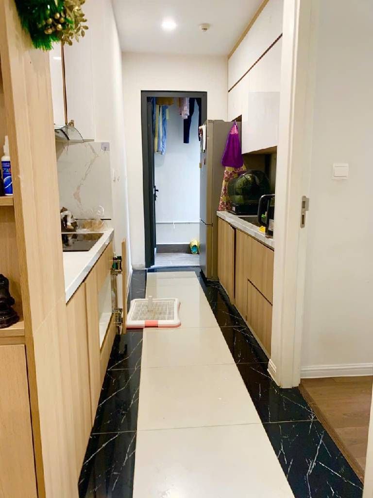 Bán nhà Vĩnh Tuy - diện tích 76m2 1 tầng - Căn hộ hai ban công quay sân chơi - giá 8,9 tỷ