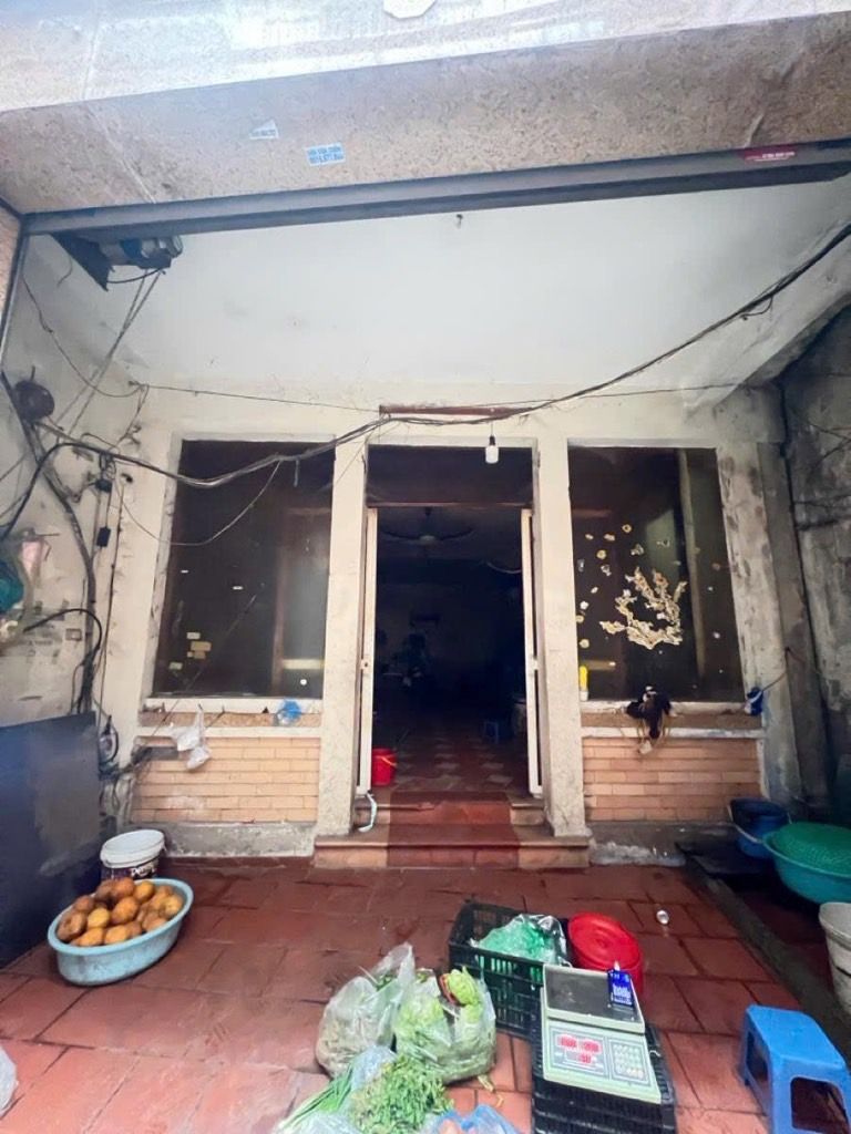 Bán nhà Trường Chinh - diện tích 82m2 3 tầng - Mặt ngõ kinh doanh - giá 21,4 tỷ