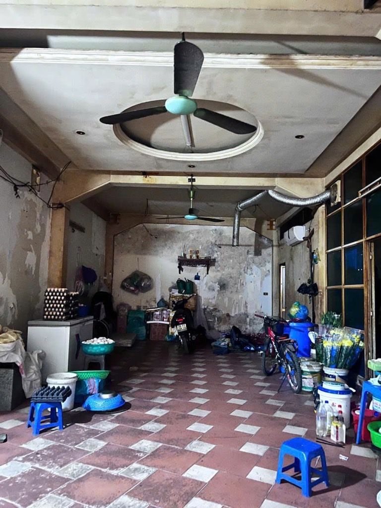 Bán nhà Trường Chinh - diện tích 82m2 3 tầng - Mặt ngõ kinh doanh - giá 21,4 tỷ