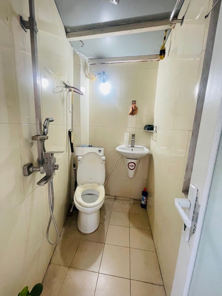 Bán nhà Đặng Văn Ngữ - diện tích 29m2 3 tầng - ô tô tránh - giá 7,5 tỷ