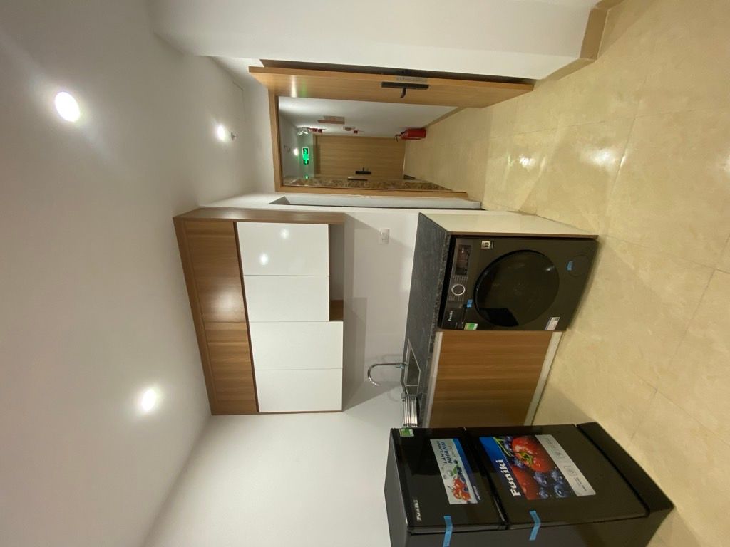 Bán nhà Thái Hà - diện tích 47.6m2 7 tầng - Ô tô chỉ cách vài bước chân - giá 21 tỷ