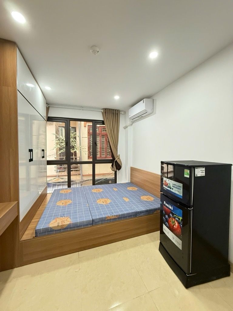 Bán nhà Thái Hà - diện tích 47.6m2 7 tầng - Ô tô chỉ cách vài bước chân - giá 21 tỷ