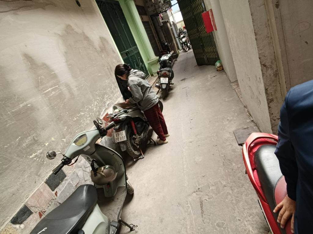 Bán nhà Bạch Đằng - diện tích 19,5m2 1 tầng - C4 có gác xép - giá 4,3 tỷ