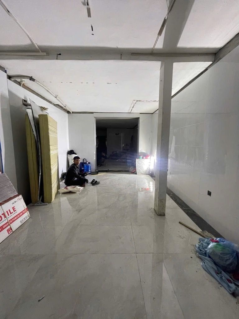 Bán nhà Nguyễn Trãi - diện tích 38.3m2 1 tầng - Ô TÔ - KINH DOANH - giá 7,8 tỷ