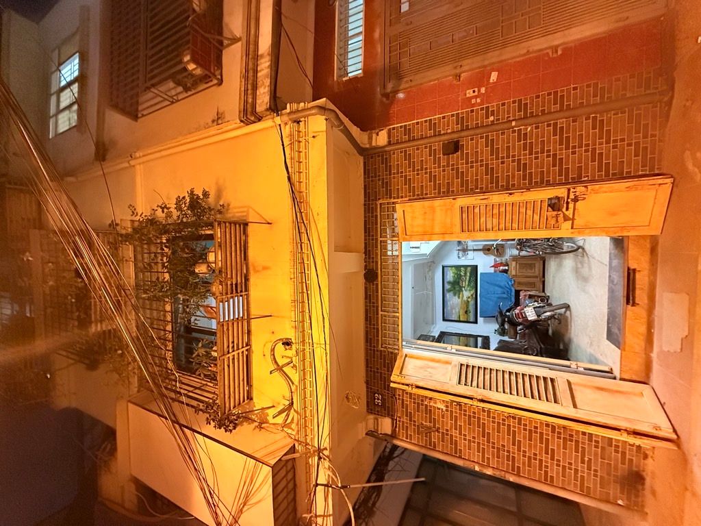 Bán nhà Trại Cá - diện tích 30m2 4 tầng - Lô góc, gần ô tô - giá 4,05 tỷ