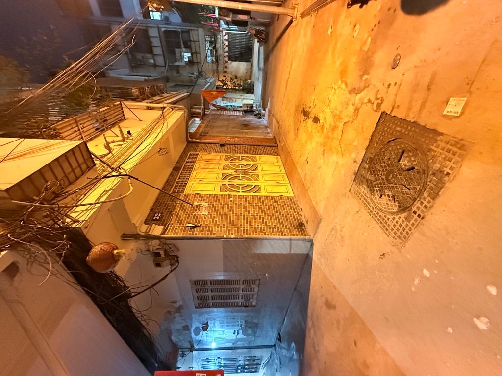 Bán nhà Trại Cá - diện tích 30m2 4 tầng - Lô góc, gần ô tô - giá 4,05 tỷ