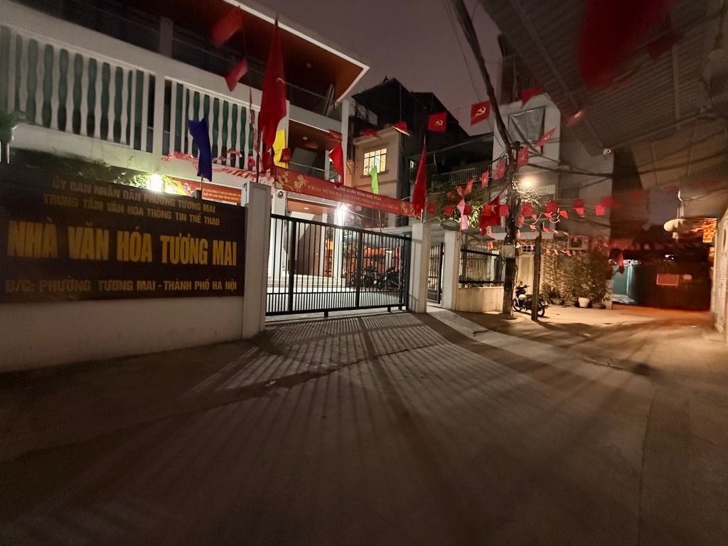 Bán nhà Trại Cá - diện tích 30m2 4 tầng - Lô góc, gần ô tô - giá 4,05 tỷ