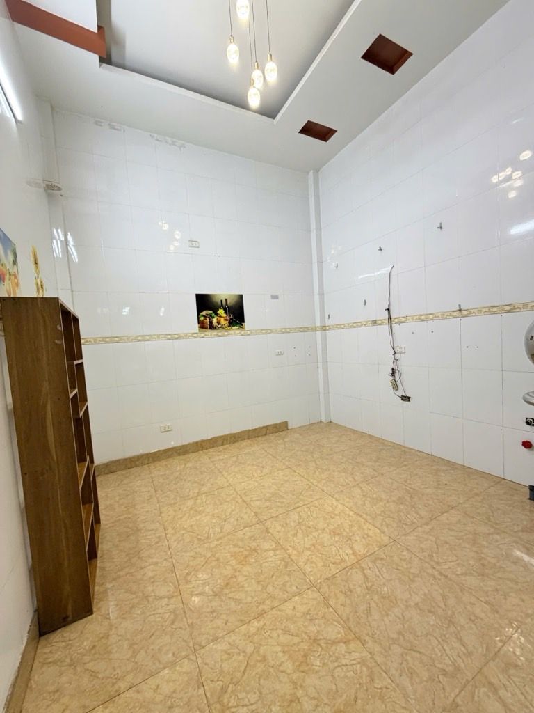 Bán nhà Khương Trung - diện tích 33m2 5 tầng - MẶT NGÕ KINH DOANH - giá 12,2 tỷ