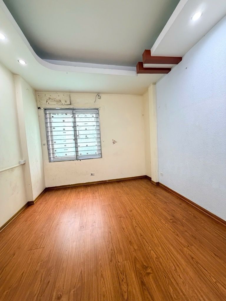 Bán nhà Khương Trung - diện tích 33m2 5 tầng - MẶT NGÕ KINH DOANH - giá 12,2 tỷ