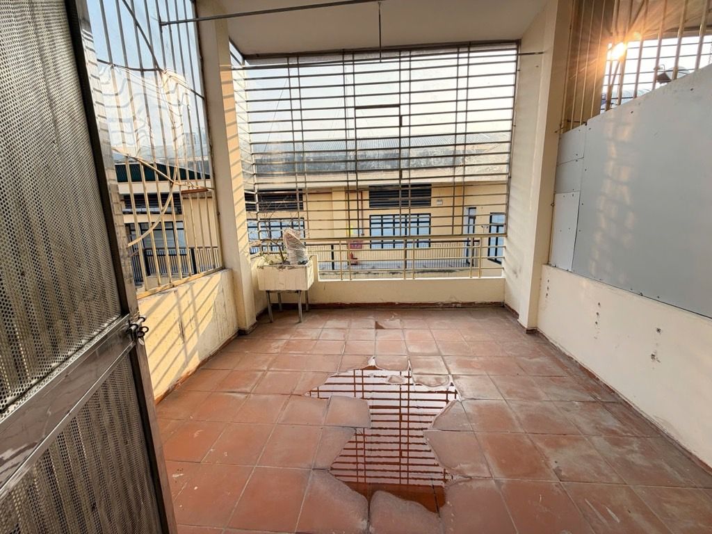 Bán nhà Khương Trung - diện tích 33m2 5 tầng - MẶT NGÕ KINH DOANH - giá 12,2 tỷ