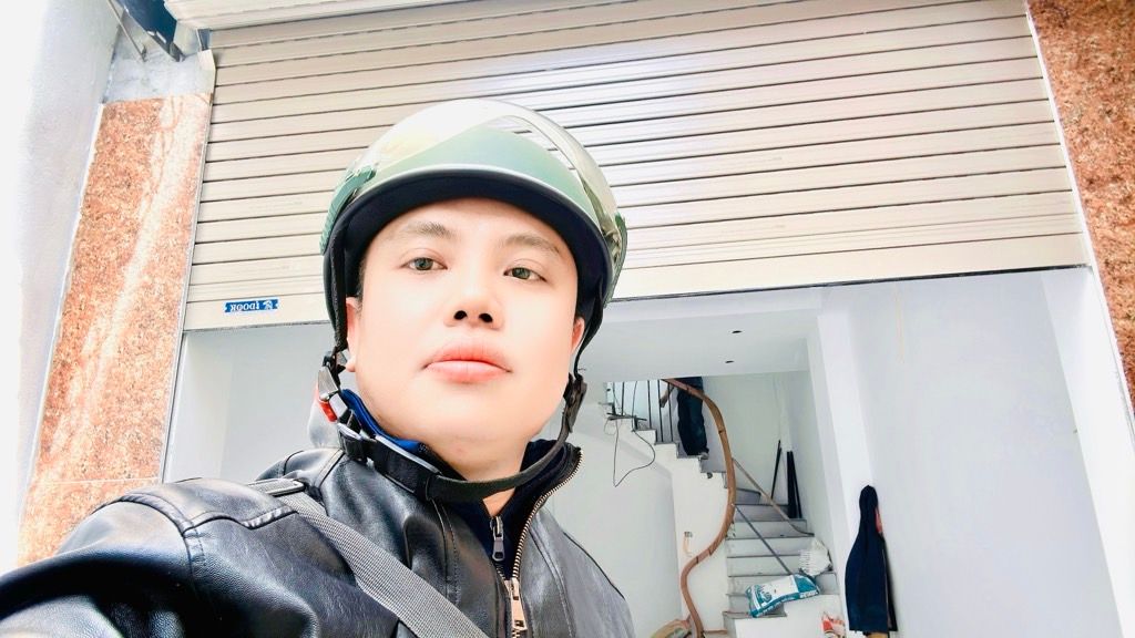 Bán nhà Trương Định - diện tích 28.4m2 5 tầng - gần phố - giá 7,8 tỷ