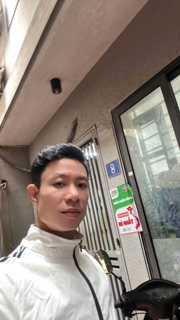 Bán nhà Cự Lộc - diện tích 22m2 5 tầng - gần ô tô - giá 8,2 tỷ