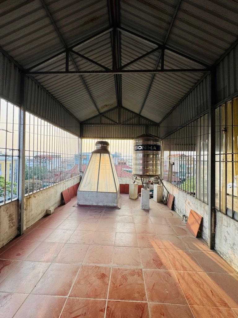 Bán nhà Tam Trinh - diện tích 30m2 5 tầng - ô tô tránh - giá 7,5 tỷ