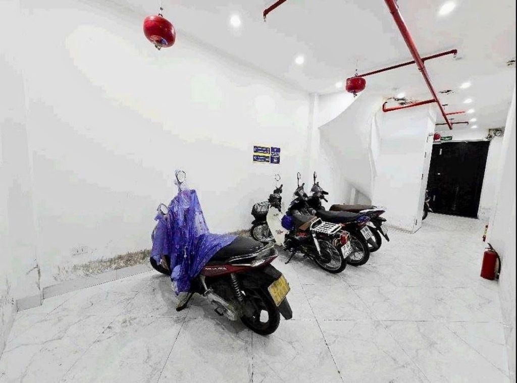 Bán nhà Phan Đình Giót - diện tích 44m2 6 tầng - CCMN 9 phòng khép kín - giá 11,5 tỷ