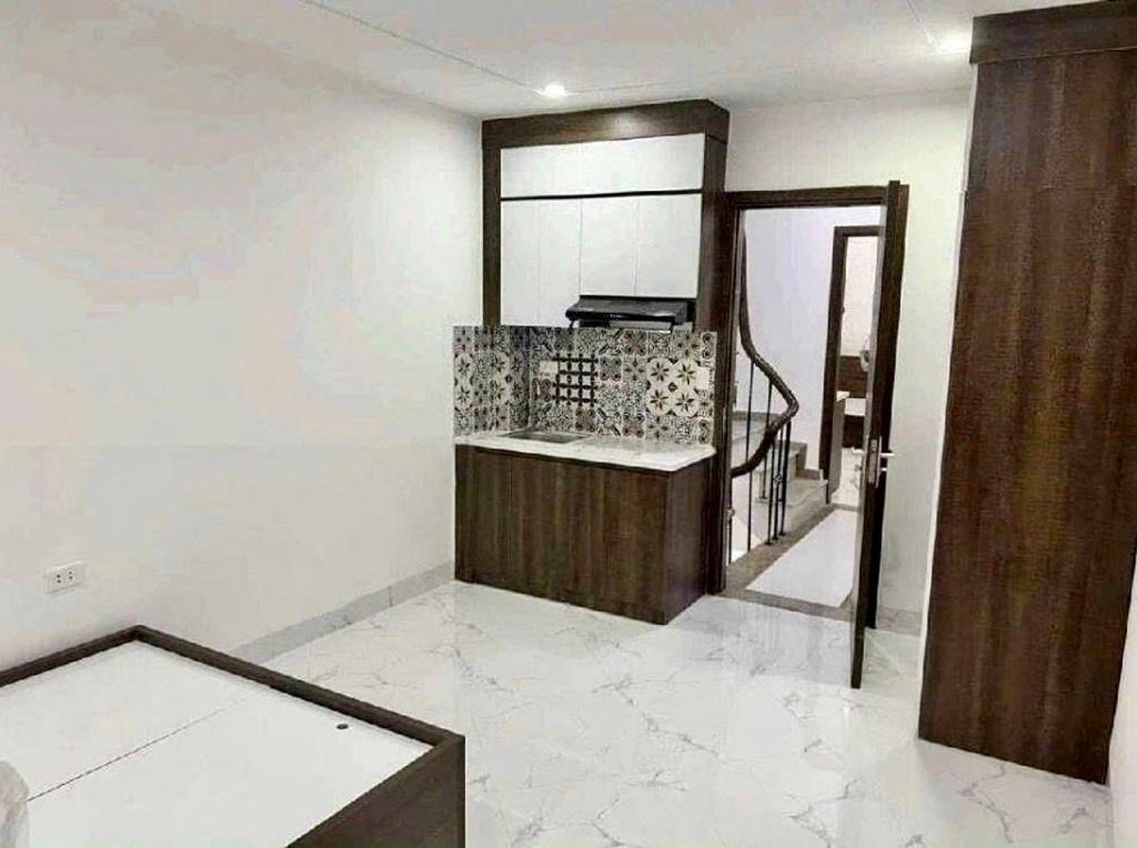 Bán nhà Phan Đình Giót - diện tích 44m2 6 tầng - CCMN 9 phòng khép kín - giá 11,5 tỷ