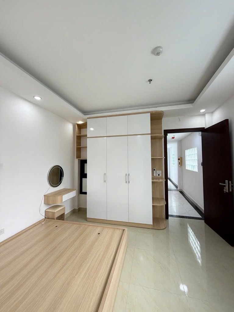 Bán nhà Kim Ngưu - diện tích 69m2 6 tầng - Nhà mới, thang máy - giá 14,8 tỷ