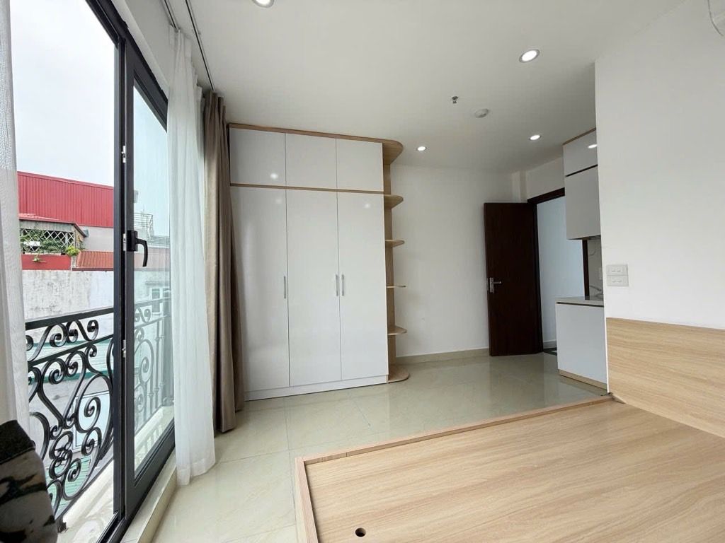 Bán nhà Kim Ngưu - diện tích 69m2 6 tầng - Nhà mới, thang máy - giá 14,8 tỷ