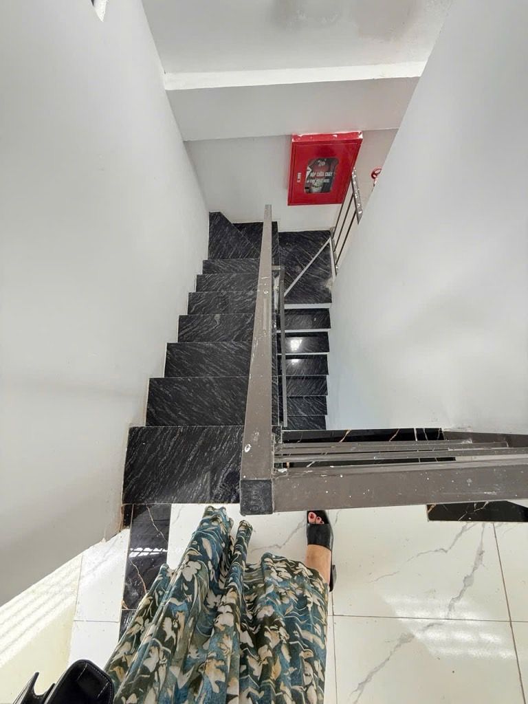 Bán nhà Kim Ngưu - diện tích 69m2 6 tầng - Nhà mới, thang máy - giá 14,8 tỷ