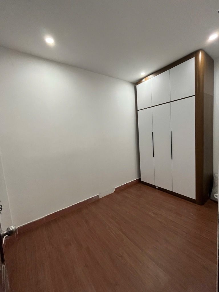 Bán nhà Bùi Xương Trạch - diện tích 33.2m2 4 tầng - gần ô tô - giá 7,8 tỷ