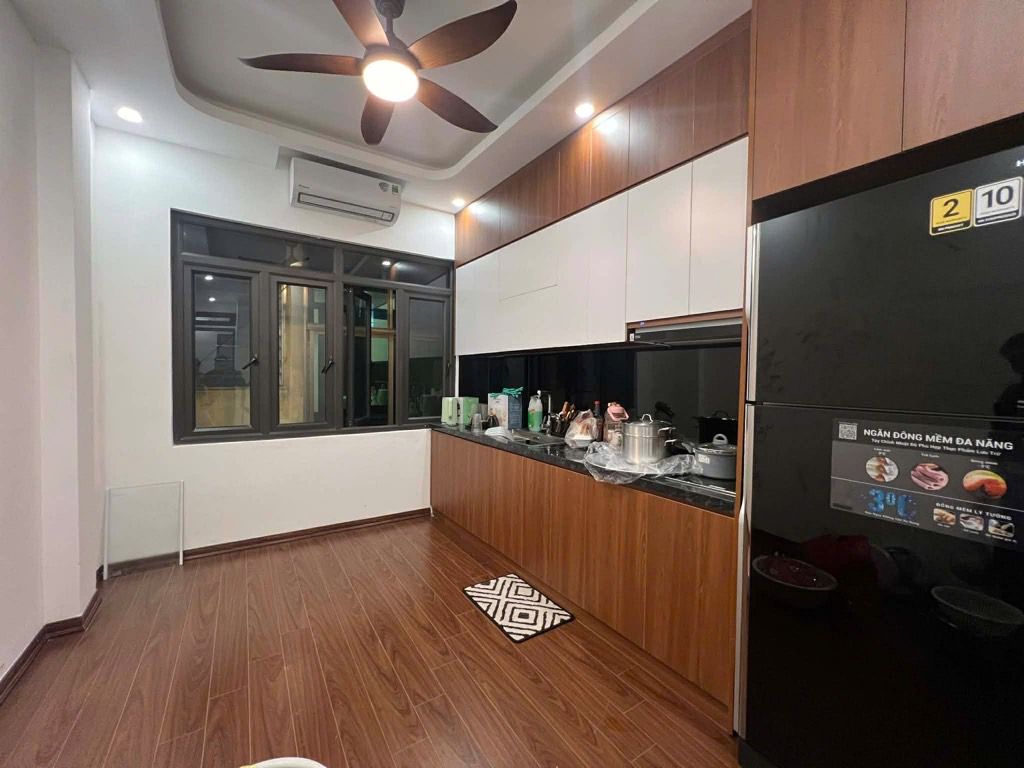 Bán nhà Tạ Quang Bửu - diện tích 32.2m2 5 tầng - Căn nhà 2 mặt thoáng - giá 7,3 tỷ