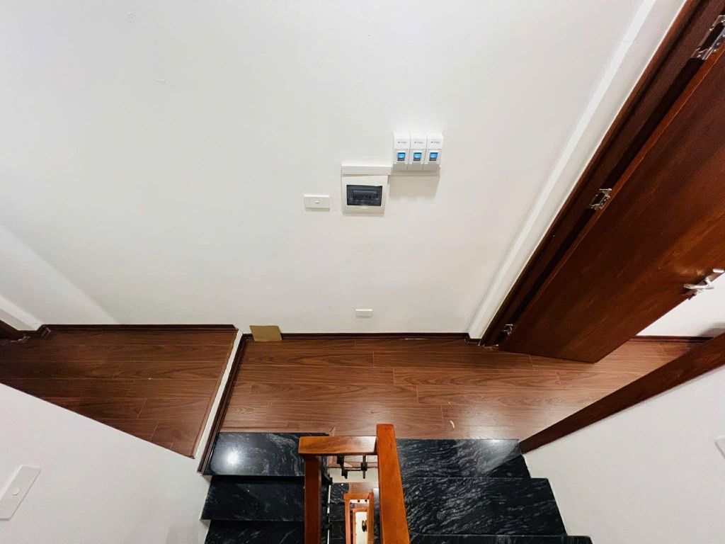 Bán nhà Tạ Quang Bửu - diện tích 32.2m2 5 tầng - Căn nhà 2 mặt thoáng - giá 7,3 tỷ