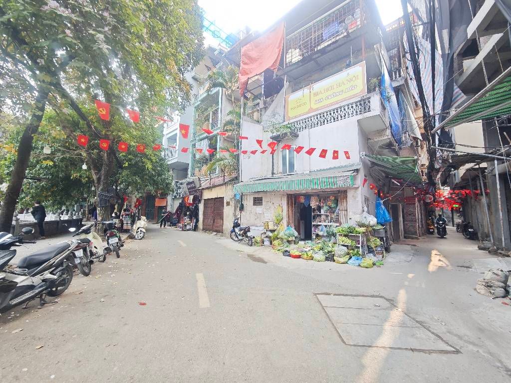 Bán nhà Trường Chinh - diện tích 46.6m2 6 tầng - Mặt ngõ kinh doanh - giá 14,5 tỷ