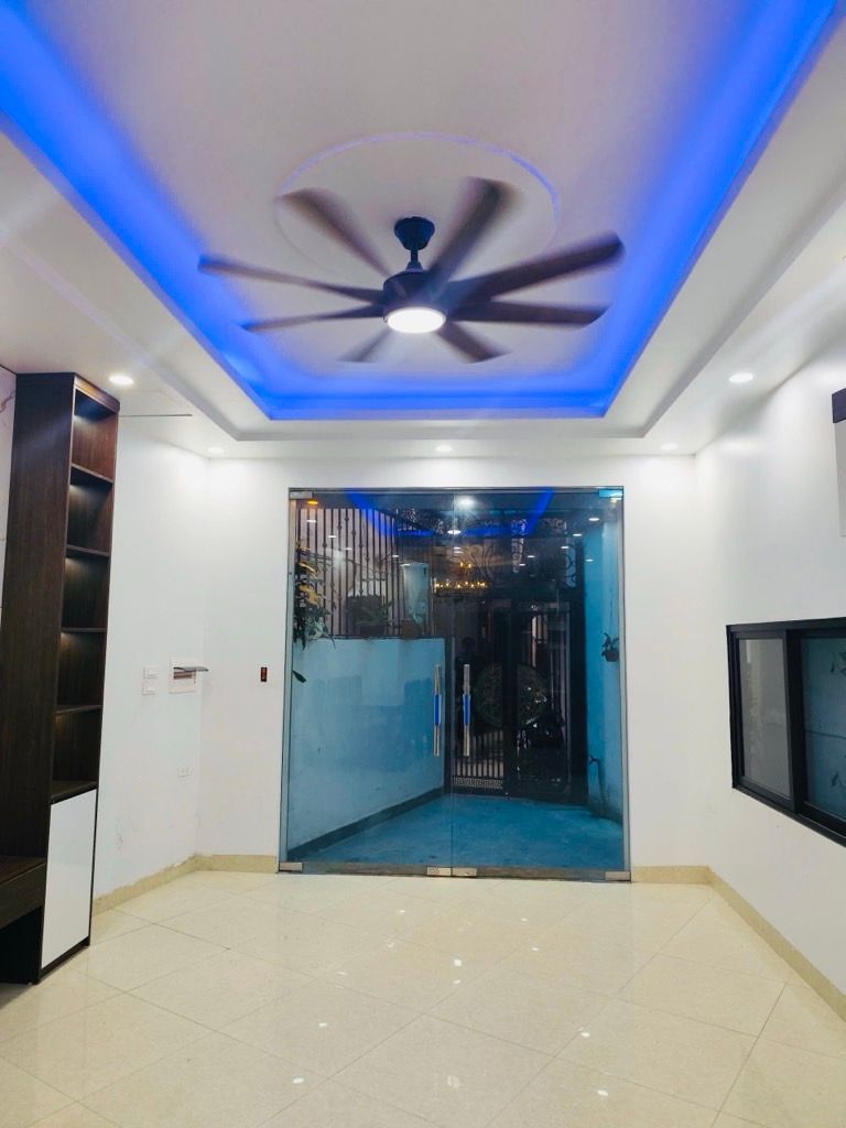 Bán nhà Linh Quang - diện tích 63.2m2 6 tầng - Thang máy - giá 11,25 tỷ