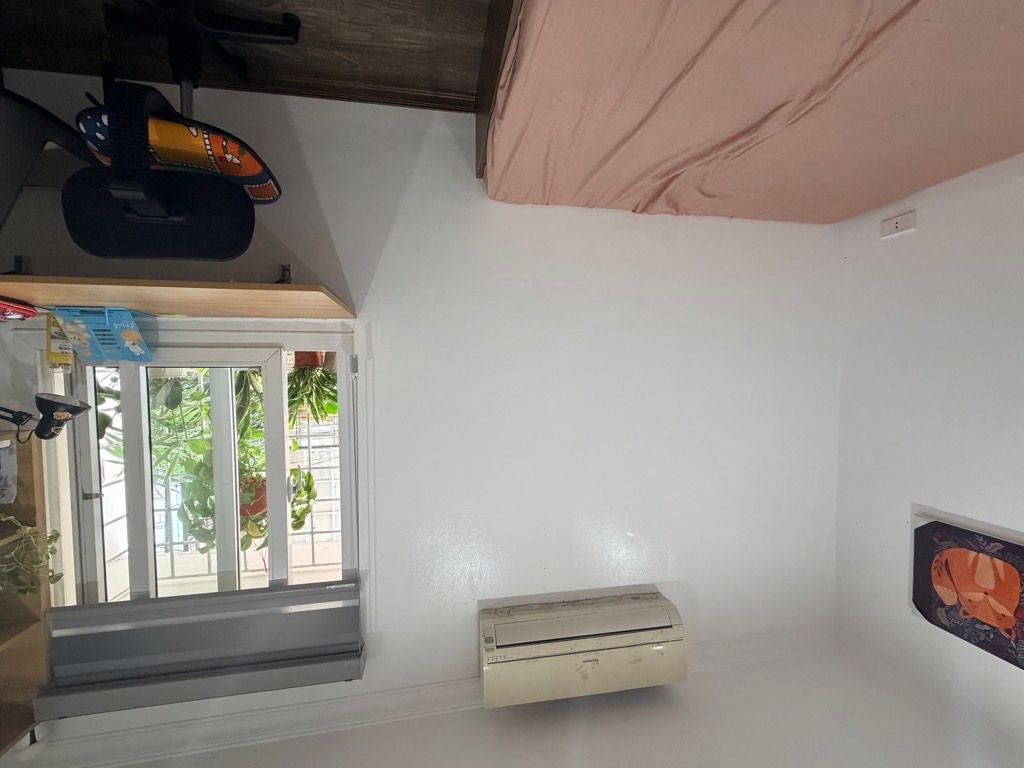 Bán nhà Pháo Đài Láng - diện tích 42.3m2 1 tầng - ô tô tránh - giá 6,2 tỷ