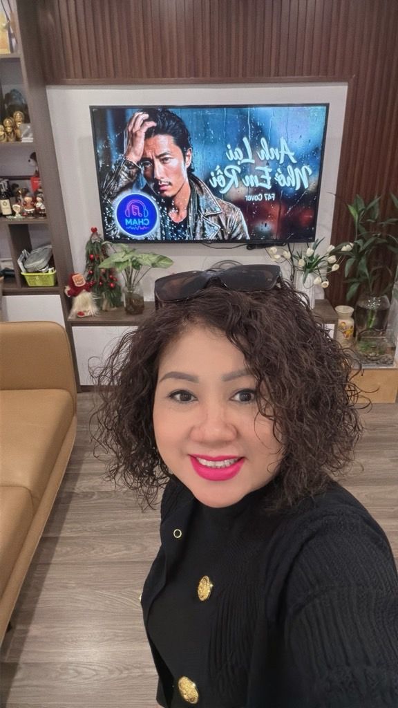 Bán nhà Pháo Đài Láng - diện tích 42.3m2 1 tầng - ô tô tránh - giá 6,2 tỷ