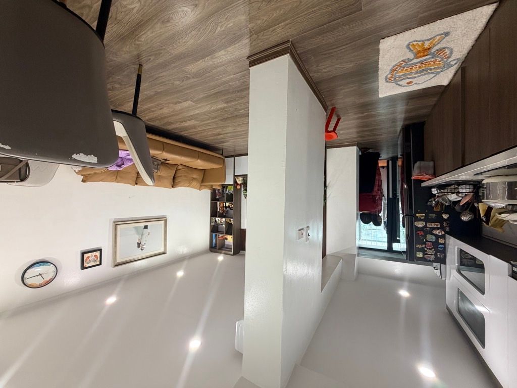 Bán nhà Pháo Đài Láng - diện tích 42.3m2 1 tầng - ô tô tránh - giá 6,2 tỷ