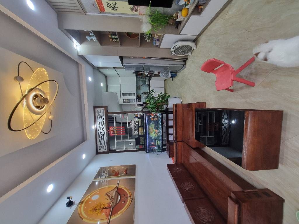 Bán nhà Ngõ Gốc Đề - diện tích 30m2 5 tầng - Lô góc 3 thoáng - giá 8,3 tỷ