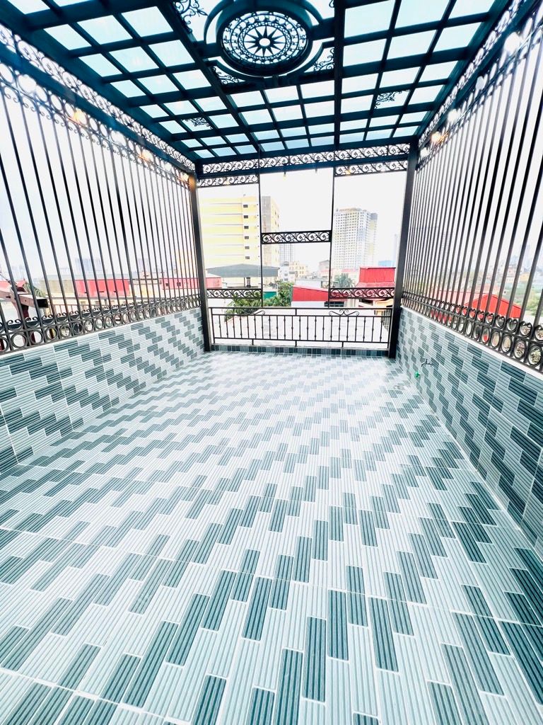 Bán nhà Thịnh Liệt - diện tích 50m2 6 tầng - Kinh doanh sầm uất - giá 22,6 tỷ