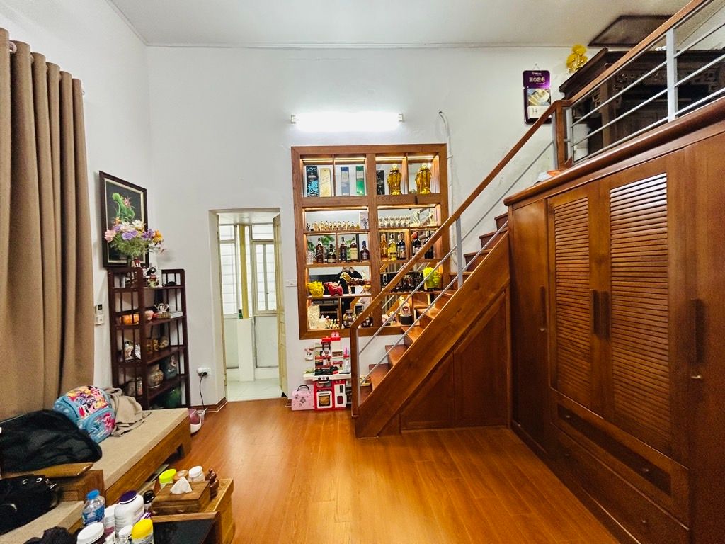 Bán nhà Thái Phiên - diện tích 60m2 3 tầng - gần Vincom Bà Triệu - giá 7 tỷ