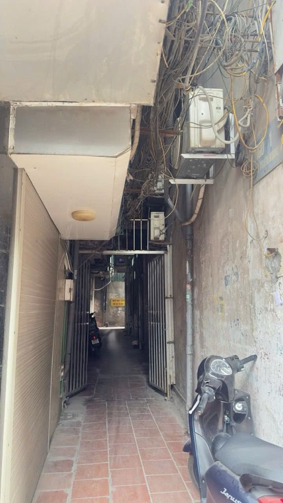 Bán nhà Nguyễn Trãi - diện tích 15m2 4 tầng - Mặt phố kinh doanh - giá 12,9 tỷ