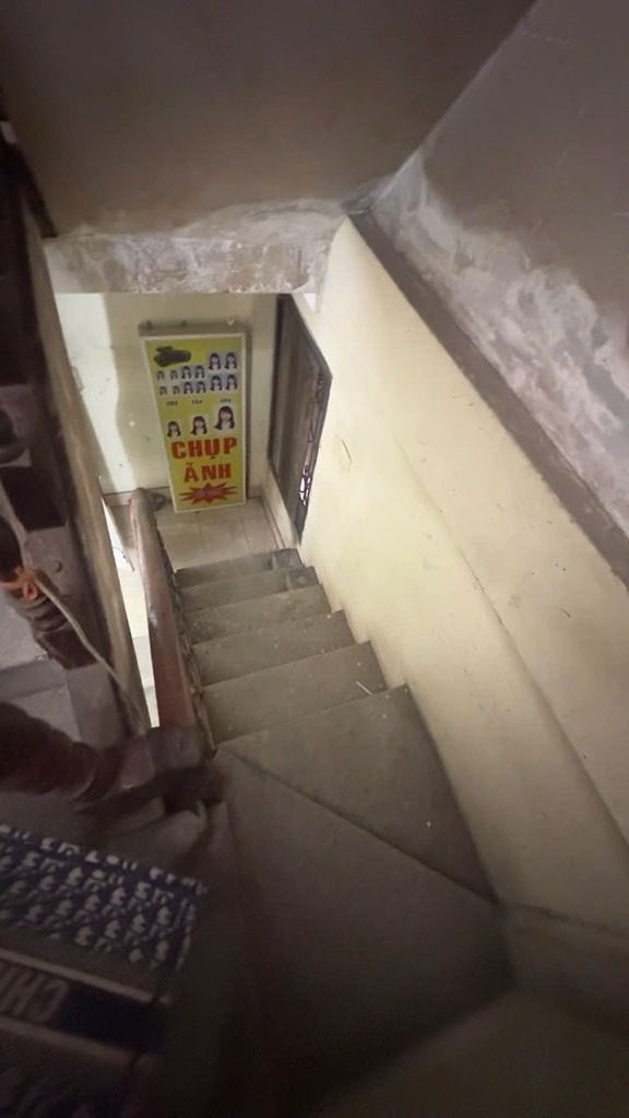 Bán nhà Nguyễn Trãi - diện tích 15m2 4 tầng - Mặt phố kinh doanh - giá 12,9 tỷ