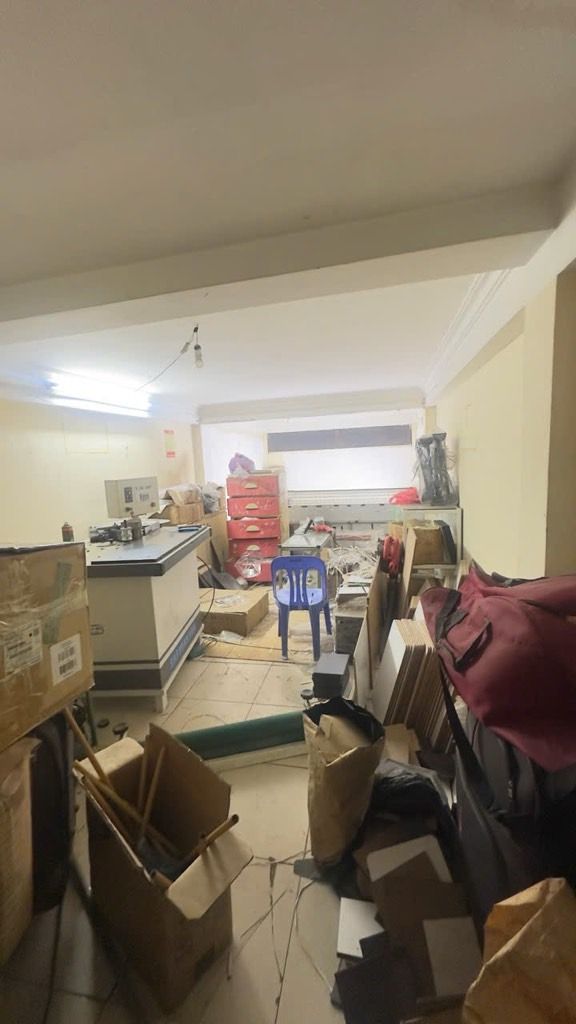 Bán nhà Nguyễn Trãi - diện tích 15m2 4 tầng - Mặt phố kinh doanh - giá 12,9 tỷ