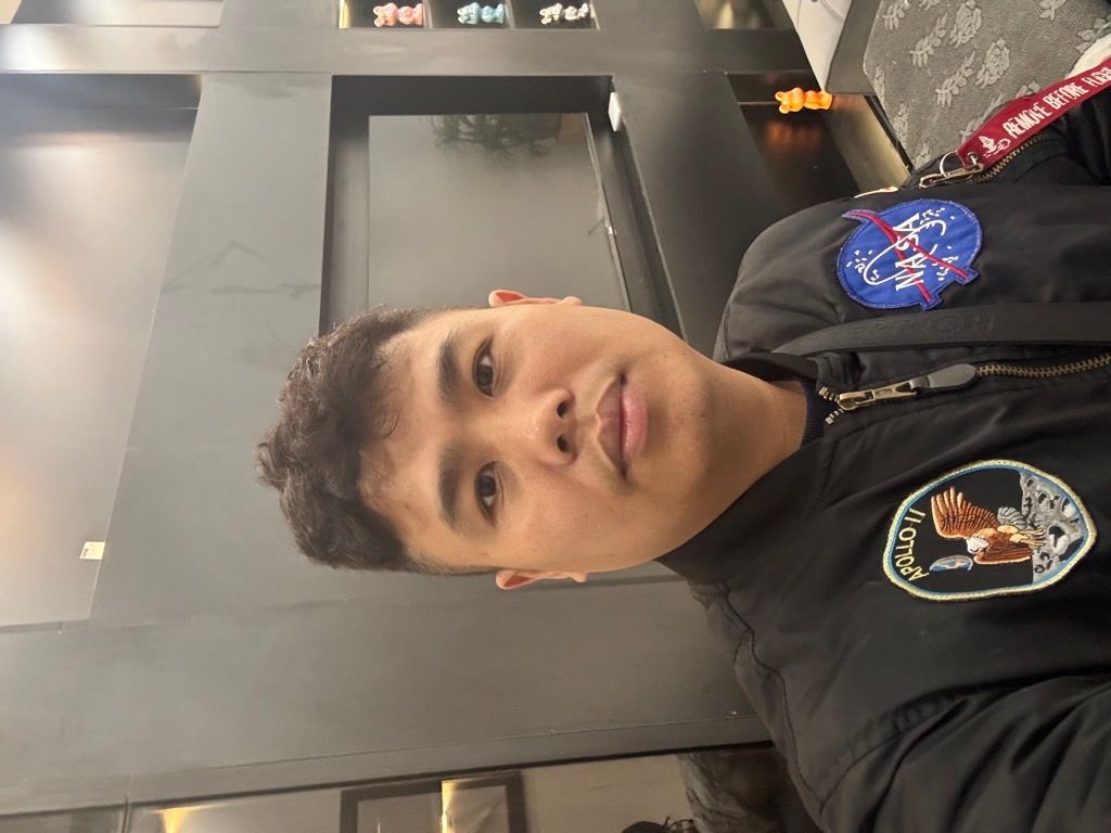 Bán nhà Nguyễn Văn Trỗi - diện tích 44m2 5 tầng - Ô TÔ TRÁNH - giá 19,8 tỷ