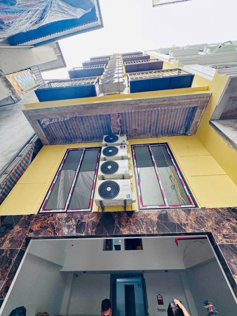 Bán nhà Bùi Xương Trạch - diện tích 70m2 7 tầng - Thang máy - giá 23,8 tỷ