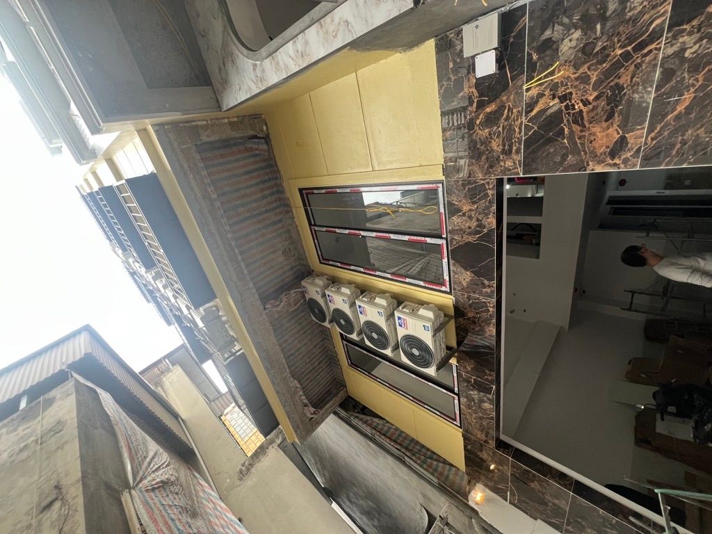 Bán nhà Bùi Xương Trạch - diện tích 70m2 7 tầng - Thang máy - giá 23,8 tỷ