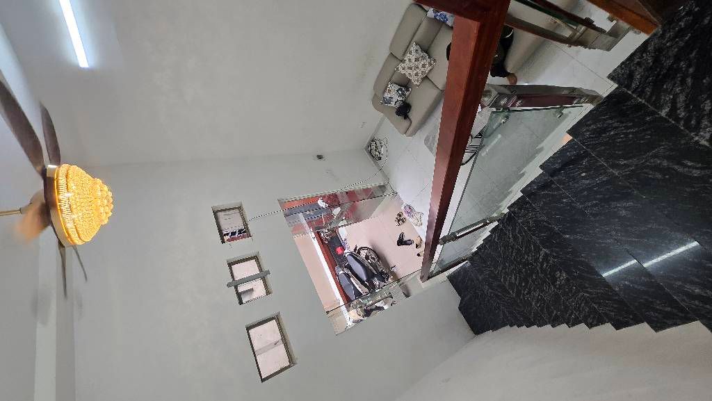 Bán nhà Vĩnh Hưng - diện tích 55.5m2 2 tầng - 3 phòng ngủ - giá 4,1 tỷ