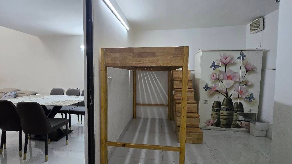 Bán nhà Vĩnh Hưng - diện tích 55.5m2 2 tầng - 3 phòng ngủ - giá 4,1 tỷ