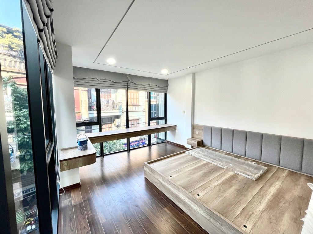 Bán nhà Thịnh Liệt - diện tích 45m2 6 tầng - MẶT PHỐ TOÀ NHÀ VP - THANG MÁY - KINH DOANH - LÔ GÓC - THIẾT KẾ TINH TẾ - giá 19,5 tỷ