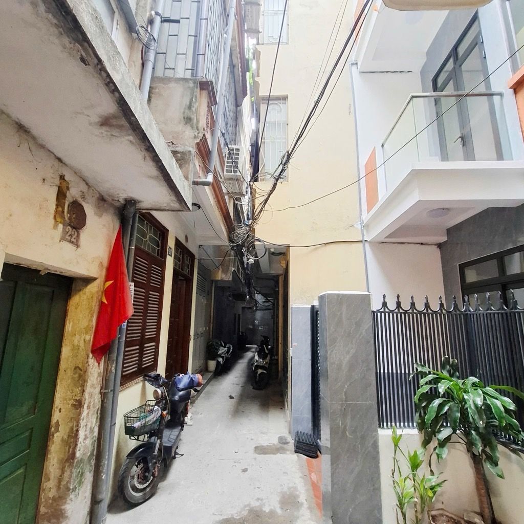 Bán nhà Đỗ Thuận - diện tích 32m2 5 tầng - GẦN Ô TÔ - NGÕ THÔNG - NHÀ ĐẸP - giá 7,5 tỷ