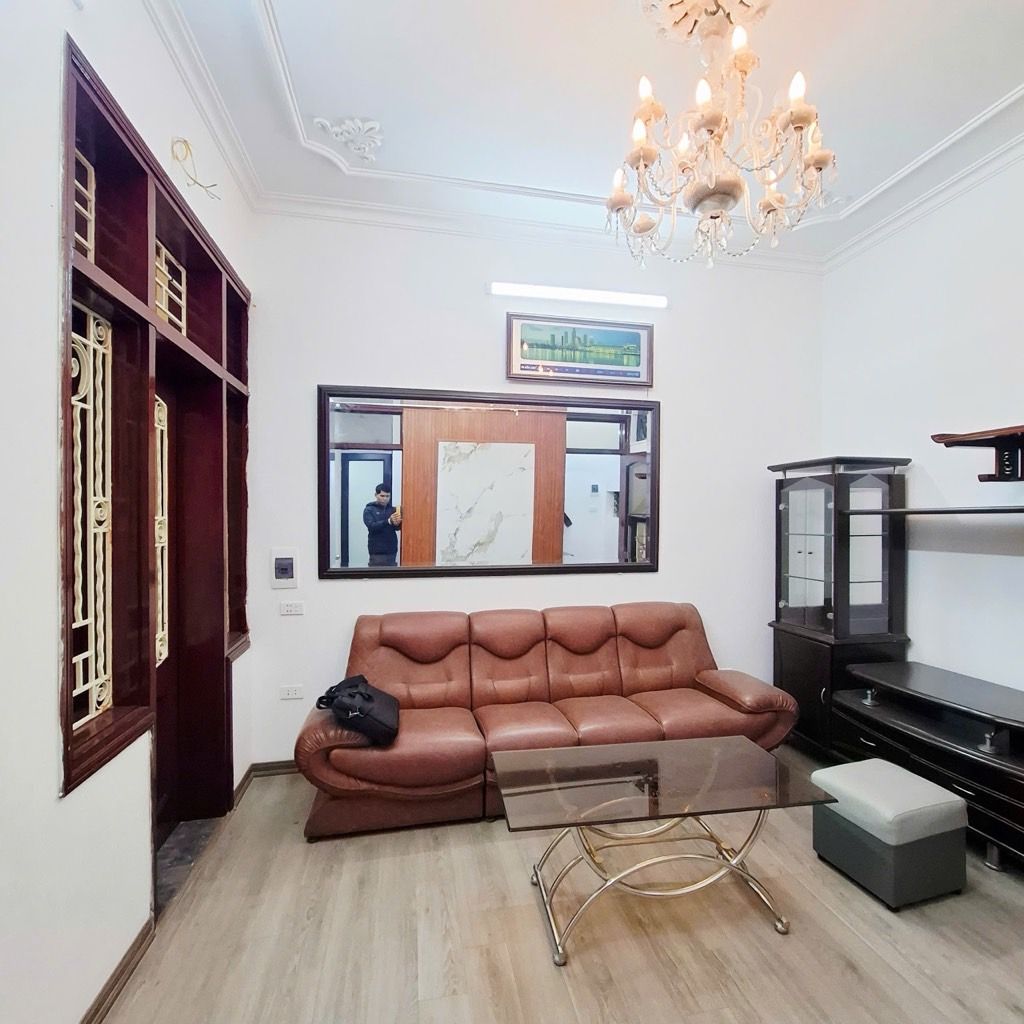 Bán nhà Đỗ Thuận - diện tích 32m2 5 tầng - GẦN Ô TÔ - NGÕ THÔNG - NHÀ ĐẸP - giá 7,5 tỷ