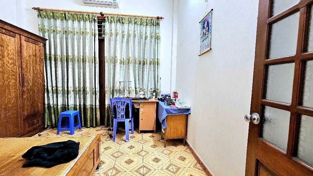 Bán nhà Đại Từ - diện tích 41m2 4 tầng - Ô TÔ TRÁNH RẤT GẦN - giá 11,5 tỷ